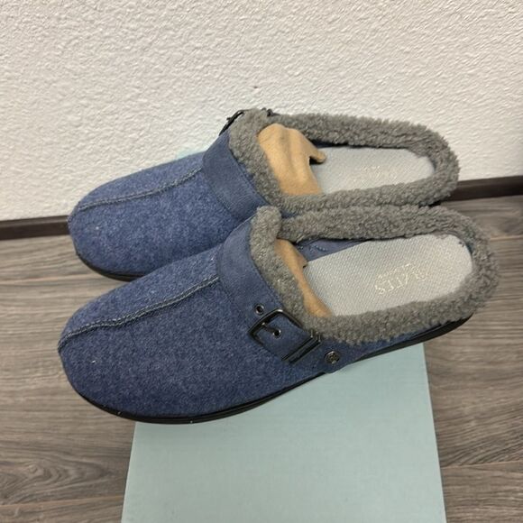 Bzees Eternity Clog - Picture 6 of 9